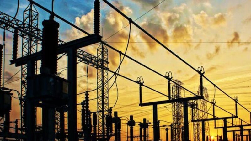 Nigerians in darkness as national grid collapses again